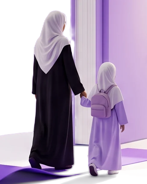 Vue de dos, une mère en abaya noire et hijab blanc tient la main de sa fille, en robe mauve avec un sac à dos, et marche avec elle vers la porte de la classe.